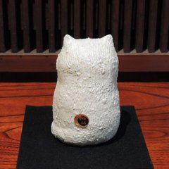 信楽焼　オッドアイねこ　大画像