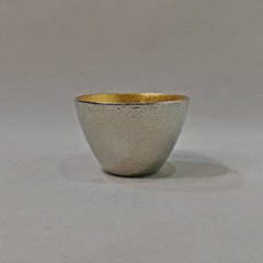 能作　ぐい呑-金箔　錫100％　90ccの画像