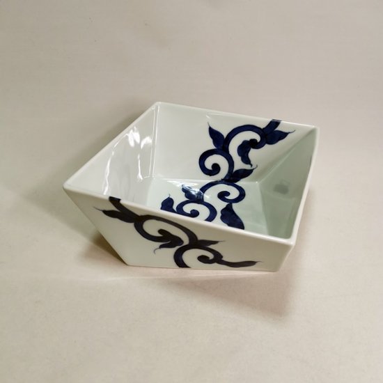 有田 そうた窯　唐草 捻り角鉢画像