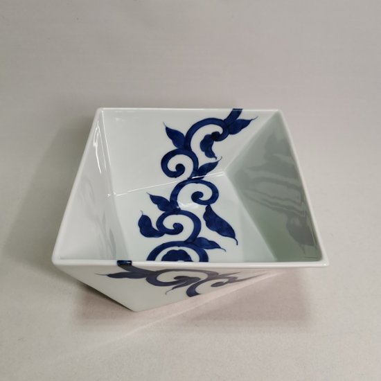 有田 そうた窯　唐草 捻り角鉢画像