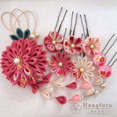 つまみ細工髪飾り ダリア 銀紅（くすみピンク） 生成 和柄｜成人式 卒業式 結婚式 和装画像
