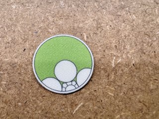 【男性・女性・子ども用】　色紋 貼り紋[主素材：ポリエステル] 黒地以外の色の着物などに＜貼ったり・剥がしたりできるタイプ＞　6枚入り　※ご希望の家紋を指定して注文ができますの画像