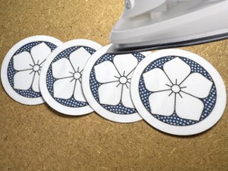 【裃用】 アイロン定着 貼り紋 [素材：ポリエステル] ＜がっちりアイロン定着タイプ＞４枚入り ※ご希望の家紋を指定して注文ができますの画像