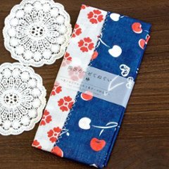 京都くろちく　両面ガーゼてぬぐい（葵さくらんぼ）の画像