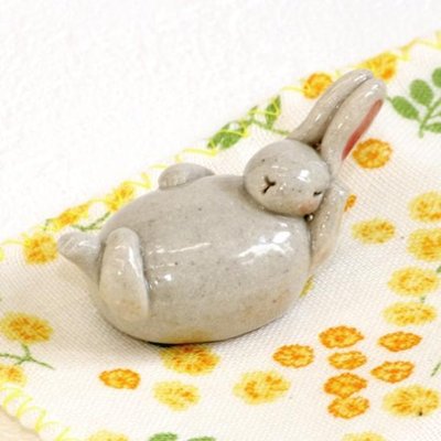 豆屋　箸置き（うさぎとかめ：うさぎ）の画像