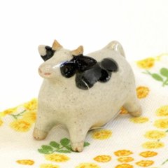 豆屋　箸置き（牛　四つ足）の画像