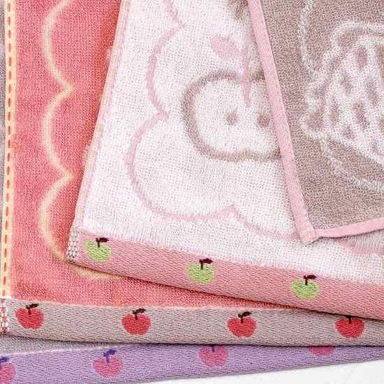 GuGu World タオルハンカチ（猫とアップル）画像