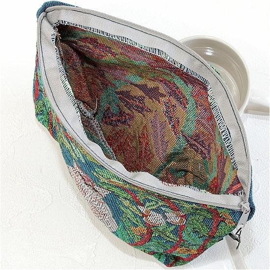 松尾ミユキ　トラベルポーチ（Butterfly cat）画像