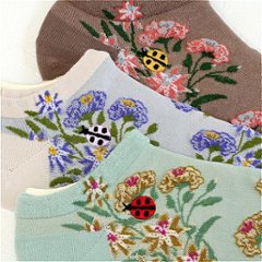 Plus Vanilla スニーカーソックス（てんとう虫刺繍）画像