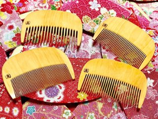 【本つげ櫛】花櫛（小花）の画像