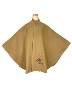 ポンチョコート（刺繍入り）　ベージュの画像