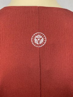 【日本製】最高級色無地着物 衿なし あかね色 [313]画像