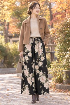 和柄ワイドパンツ　[大輪の花 黒]　日本製の画像