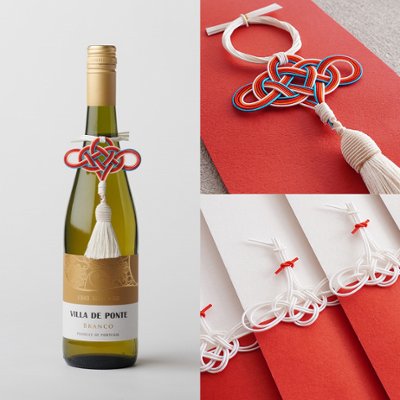 鶴の祝い箸とボトル飾りの画像