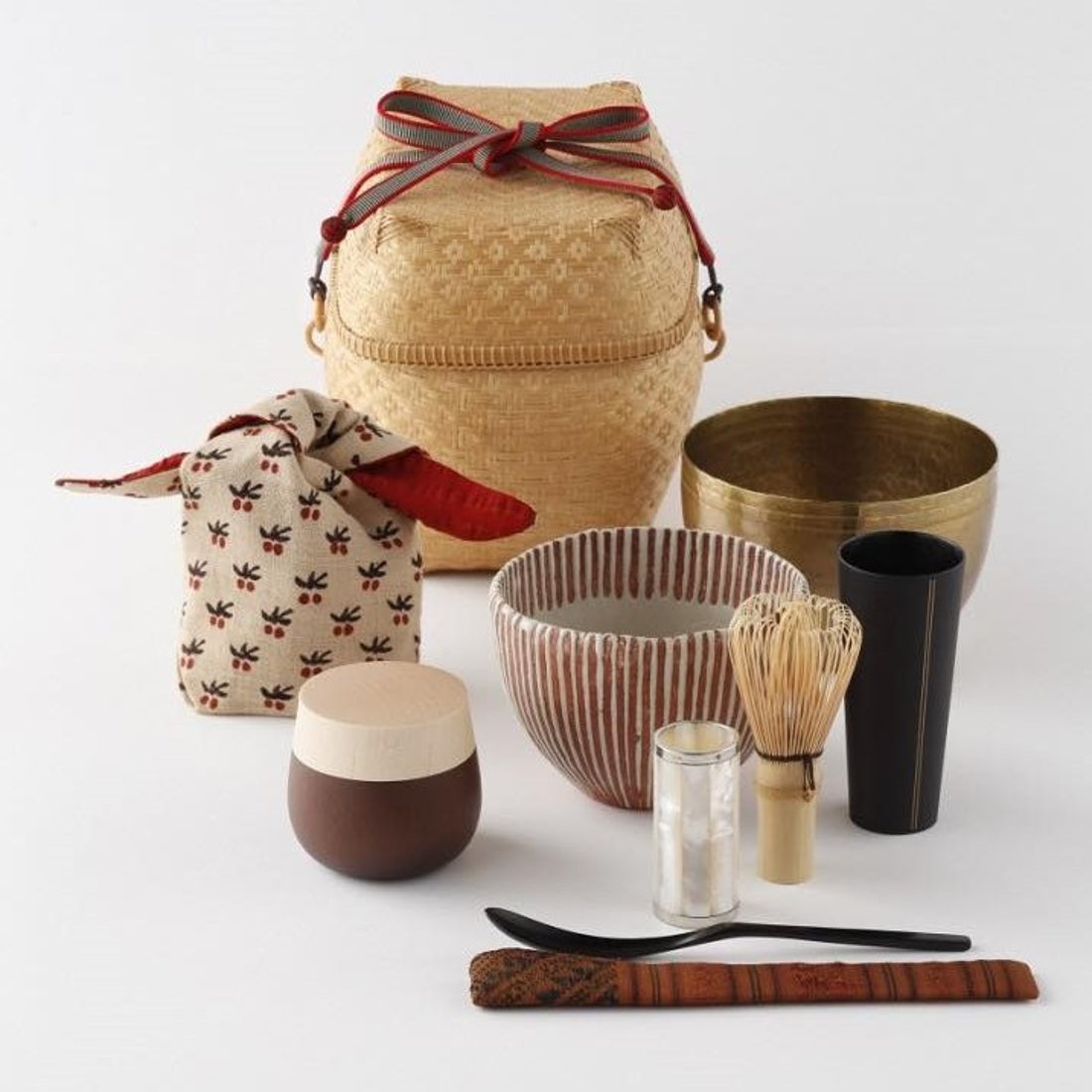 茶碗と茶器が選べる茶籠「玉手箱」 ナチュラル(A000000110)|創作品 
