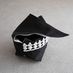 茶碗袋S 67黒シャンタン×白トランプリボン画像