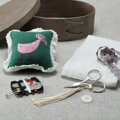 オーバルボックスお裁縫箱　鳥画像