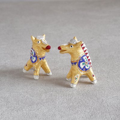 松尾三希子　午オブジェ　金の画像