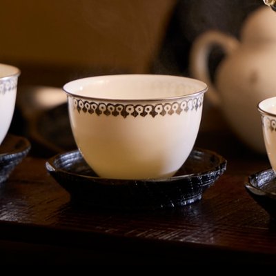 嘉門工藝オリジナル茶杯＋村瀬治兵衛茶托　１客組の画像