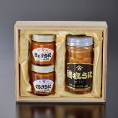 うにミニビン３種木箱詰合せ ｜人気の３種詰合せ　磯塩うに70ｇ・数の子うに40ｇ・くらげうに40ｇ｜壱岐　かつみのうにの画像