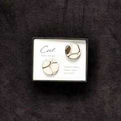 Ciel ピアス (L) white 丸の画像