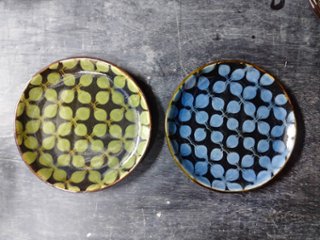7寸平皿2枚の画像