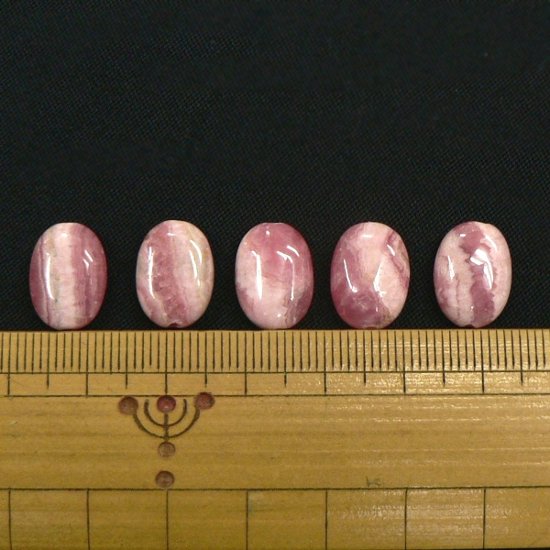 【おまかせ品】天然石 インカローズ（ロードクロサイト）オーバルカット( 穴有り)6個セット　画像