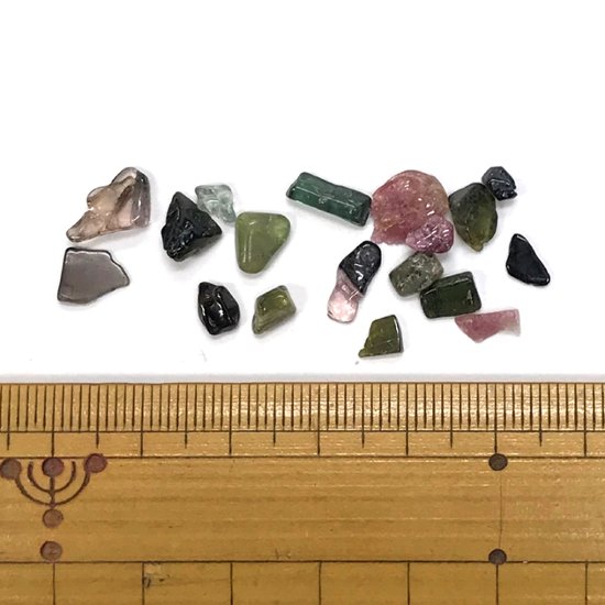 【おまかせ品】 浄化用 天然石 さざれセット 01（フローライト トルマリン 水晶 ルチルクォーツ ペリドット）画像
