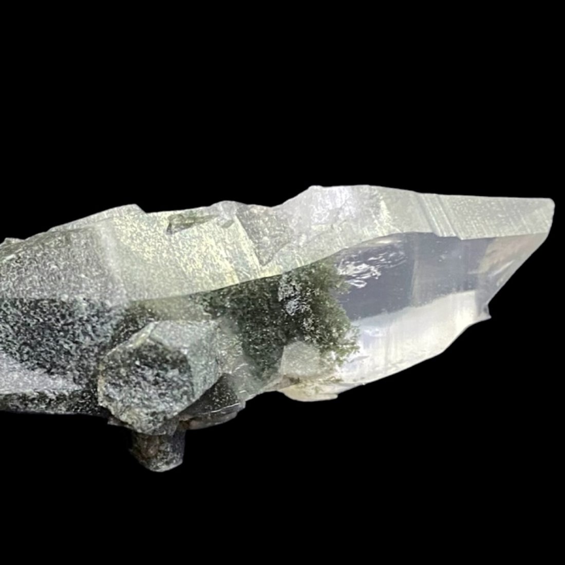 天然石 ガネーシュヒマール産 ヒマラヤ水晶 クラスター クローライトIN 