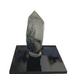 天然石  ガネーシュヒマール産  ヒマラヤ水晶 クラスター  クローライトINクォーツ（2645）プレート付き画像