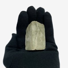 天然石 糸魚川翡翠 原石  (26100) ジェイダイト 国産鉱物　画像