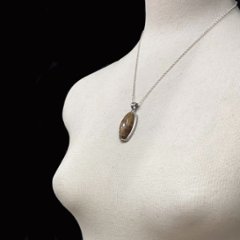 天然石  ルチルクォーツ ペンダント ネックレス (26114) シルバー磨き用布付画像