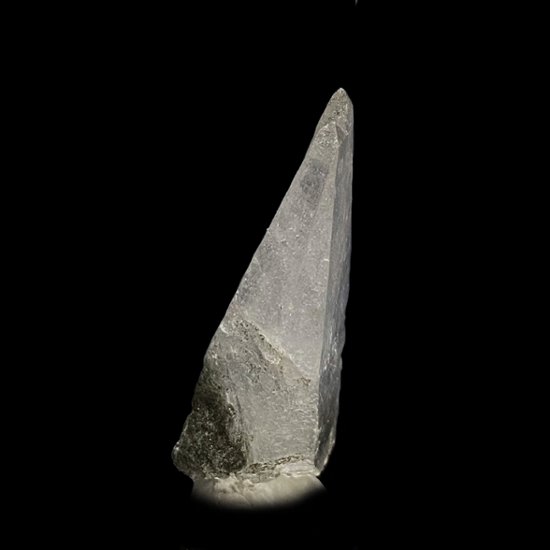 天然石  ガネーシュヒマール産  ヒマラヤ水晶 クラスター  クローライトINクォーツ（26121）画像