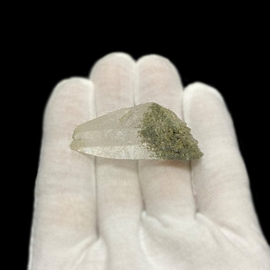 天然石  ガネーシュヒマール産  ヒマラヤ水晶 クラスター  クローライトINクォーツ（26121）画像