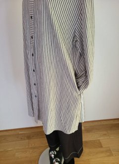 ロングブラウス画像