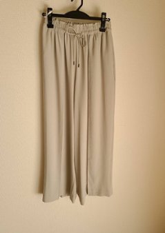 ワイドパンツ画像