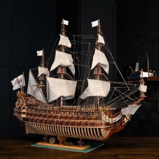 ソレイユロイヤル(構造模型キット)画像