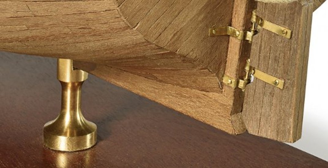 帆船模型支柱（真ちゅう製）販売単位(1個)高さ29mm　(スリット幅5mm深さ9mm)画像