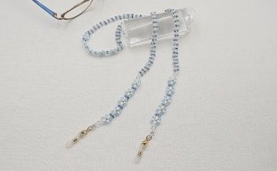 すくも藍キット　「ホワイトフラワー」　メガネコードの画像