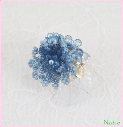 すくも藍キット　「プチブーケのブローチ」の画像