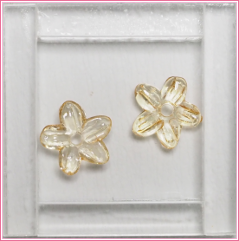 アクリル小花5-311 西洋茜　約8個入り画像