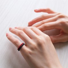 小さなビーズのイヤカフ画像