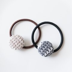 綿麻のくるみボタンのヘアゴムの画像