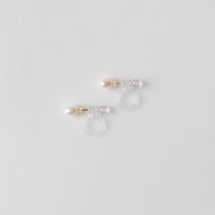 淡水パールが可愛いシリコンイヤリングの画像