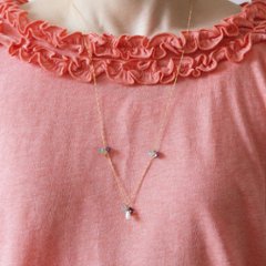 天然石のさざれと淡水パールを散りばめたネックレス画像