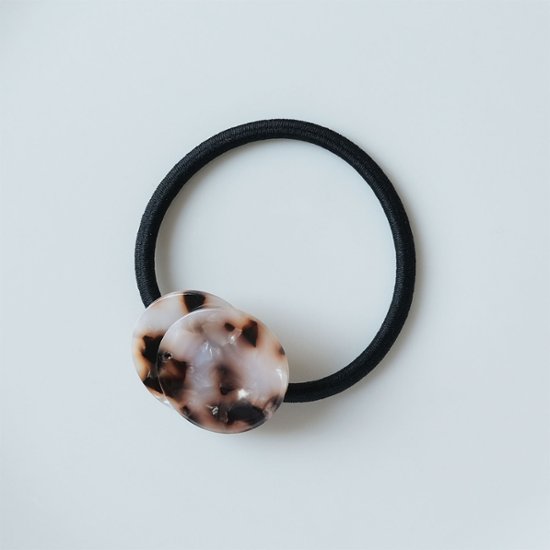 べっ甲風モチーフのヘアゴム画像