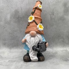 お花をまとったガーデンノームオブジェの画像