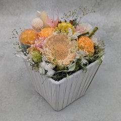彩りフラワーBOXアレンジメント画像