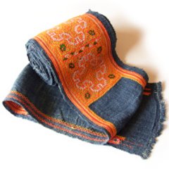 モン族刺繍布の画像