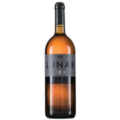 Lunar Sivi Pinot (1,000ml) 2018の画像